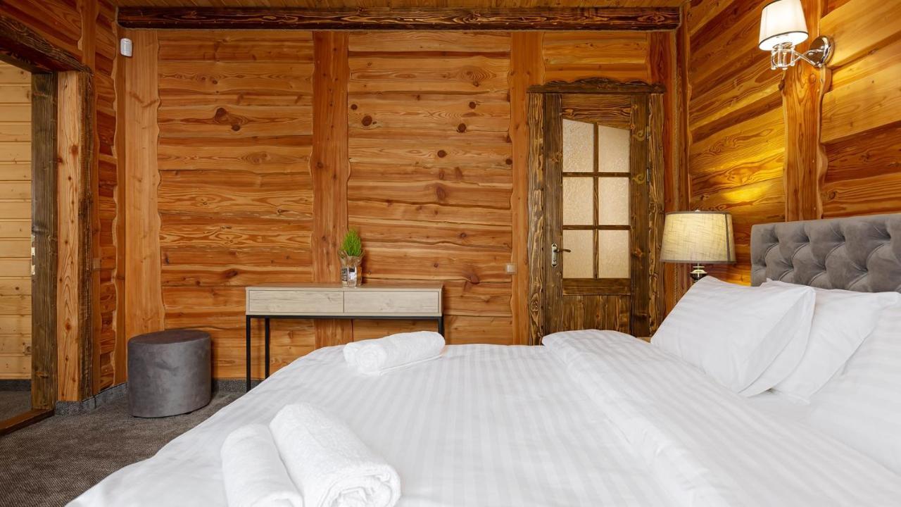 Svoi Hotel Palyanytsya Εξωτερικό φωτογραφία